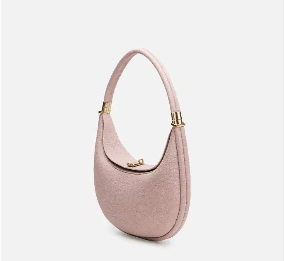 Chic Clamshell Bag