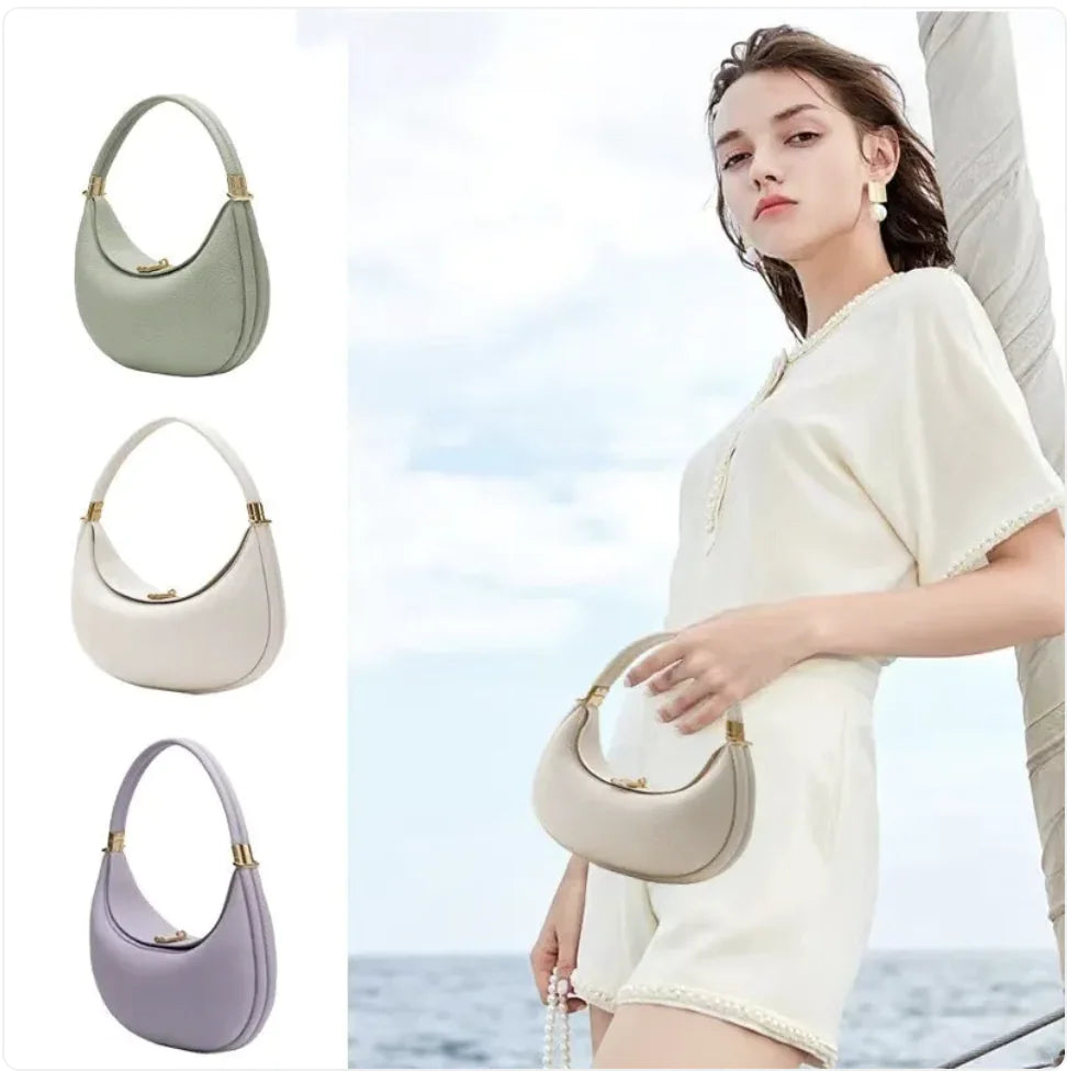 Chic Clamshell Bag